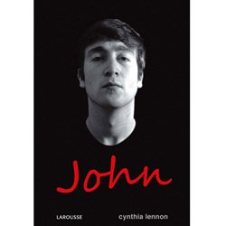 Capa do livro biográfio de John Lennon através de Cinthia Lennon, a primeira esposa do John